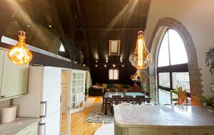 Sophisticated Two-Level Apartment in a Converted Church - Greater London, United Kingdom