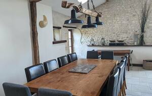 Elegant 18th-Century Restored Barn with Pool in Rural France - Verrieres, Champniers, France