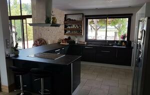 Elegant 18th-Century Restored Barn with Pool in Rural France - Verrieres, Champniers, France