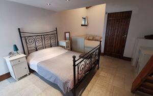 Elegant 18th-Century Restored Barn with Pool in Rural France - Verrieres, Champniers, France