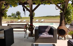 Elegant 18th-Century Restored Barn with Pool in Rural France - Verrieres, Champniers, France