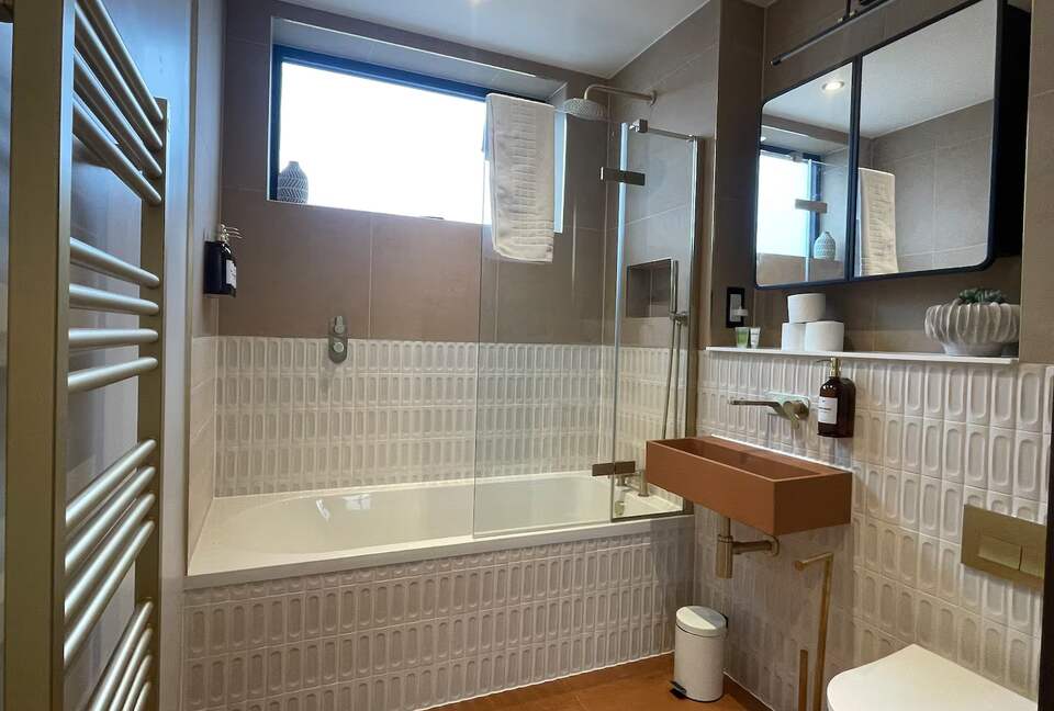 Elegant Fulham Penthouse with Panoramic London Views - London, United Kingdom