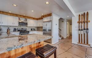 Alpine Charm with Direct Ski-In Access and Mountain Views - Snowmass Village, Colorado