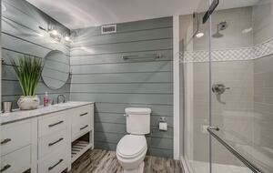 Stylish Lakeside Haven Near Nashville - Old Hickory, Tennessee