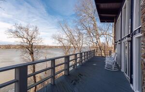 Stylish Lakeside Haven Near Nashville - Old Hickory, Tennessee