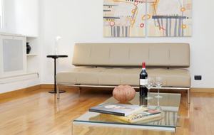 The Spanish Steps Apartment on Via della Mercede - Rome, Italy