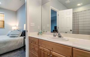 Cozy Mountain Escape 10 minutes from Powder Mountain Ski Resort! - Eden, Utah