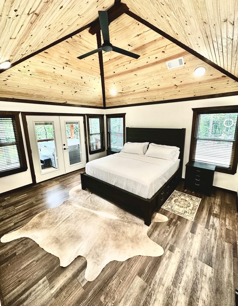 Kiamichi River Retreat | Nature, Privacy & Adventure Await - Le Flore County, Oklahoma