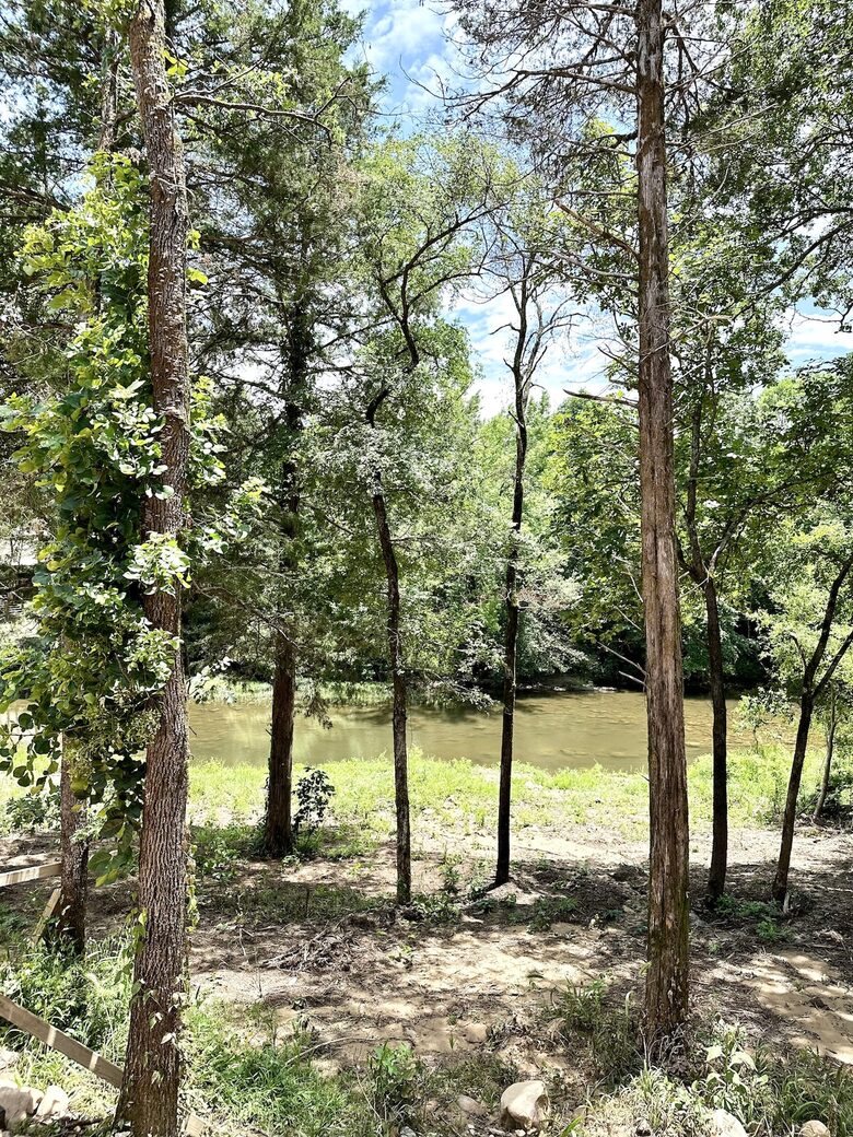 Kiamichi River Retreat | Nature, Privacy & Adventure Await - Le Flore County, Oklahoma