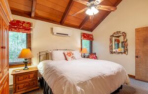 Three Ridges View Cabin - Wintergreen Resort, Virginia