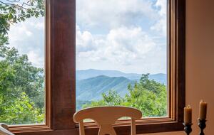 Three Ridges View Cabin - Wintergreen Resort, Virginia