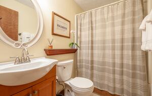 Three Ridges View Cabin - Wintergreen Resort, Virginia