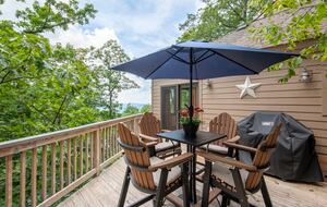 Three Ridges View Cabin - Wintergreen Resort, Virginia