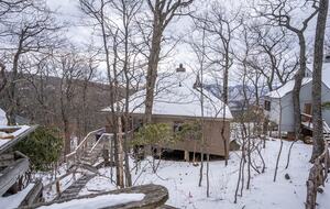 Three Ridges View Cabin - Wintergreen Resort, Virginia