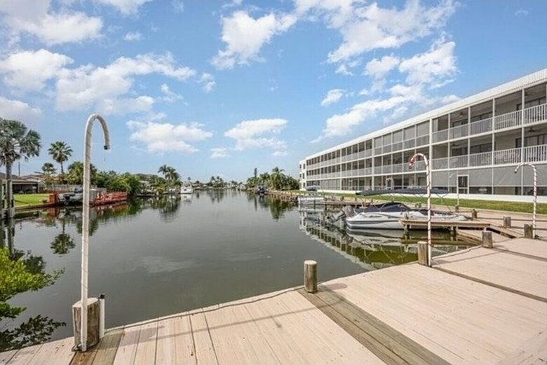 Riverfront Serenity Across from Cocoa Beach - Cocoa Beach, Florida