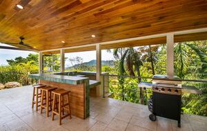 Jungle Elegance with Sweeping Ocean Views - Lagunas, Costa Rica