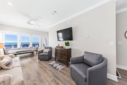 Gulf-Front Serenity with Private Plunge Pool - Gulf Shores, Alabama