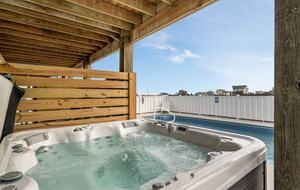 Off-Grid Oceanview Retreat with Pool & Wild Horses - Corolla, North Carolina