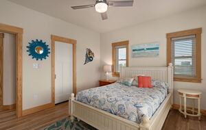 Off-Grid Oceanview Retreat with Pool & Wild Horses - Corolla, North Carolina