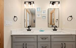 Off-Grid Oceanview Retreat with Pool & Wild Horses - Corolla, North Carolina