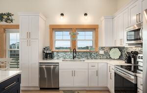 Off-Grid Oceanview Retreat with Pool & Wild Horses - Corolla, North Carolina