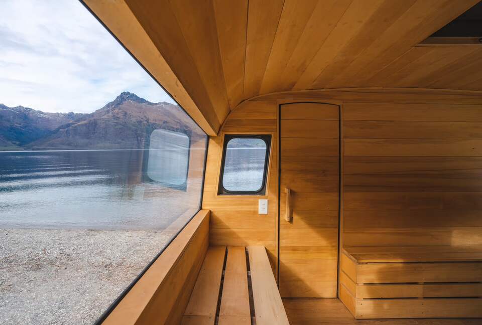 Alpine Harmony | A Tranquil Queenstown Retreat - Queenstown, New Zealand