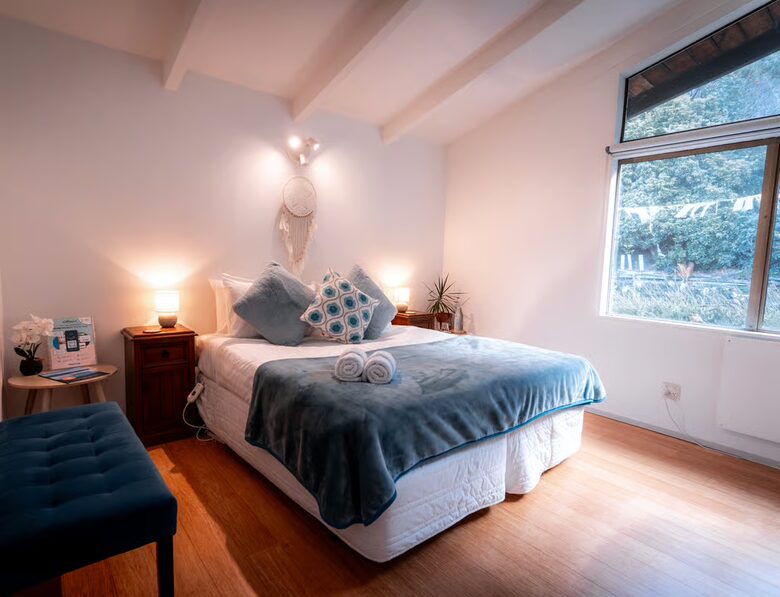 Alpine Harmony | A Tranquil Queenstown Retreat - Queenstown, New Zealand