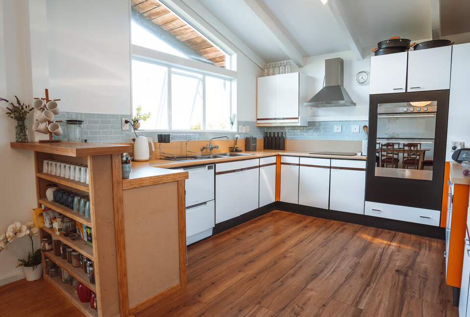 Alpine Harmony | A Tranquil Queenstown Retreat - Queenstown, New Zealand