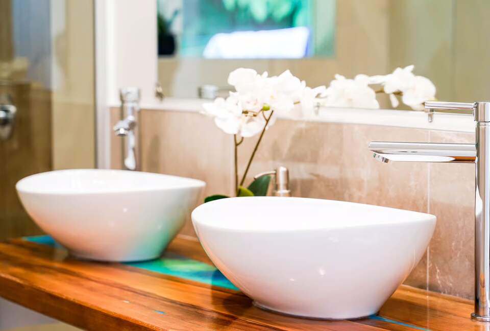 Alpine Harmony | A Tranquil Queenstown Retreat - Queenstown, New Zealand