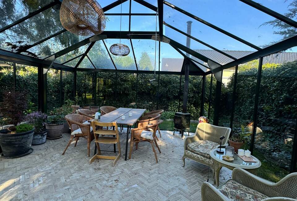 Elegant Three-Story Townhome Near Copenhagen’s Best Attractions - Copenhagen, Denmark