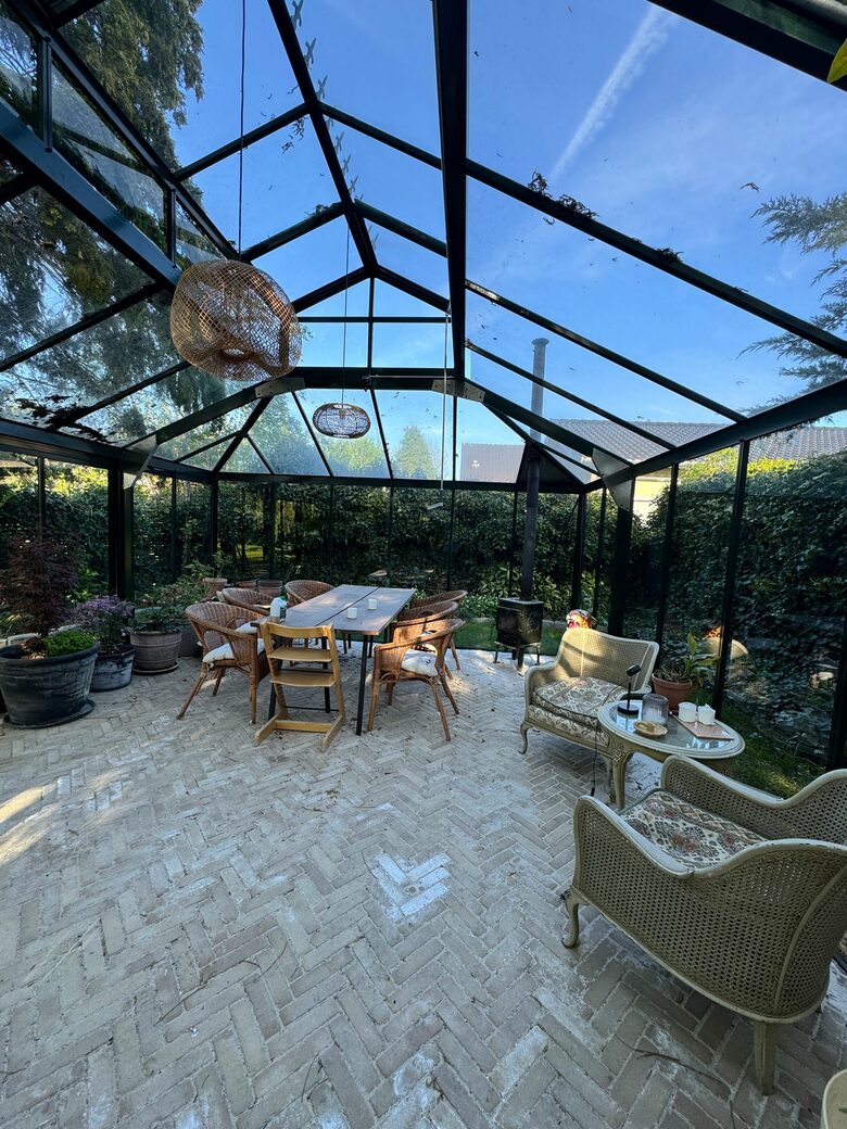 Elegant Three-Story Townhome Near Copenhagen’s Best Attractions - Copenhagen, Denmark