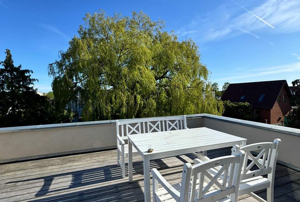 Elegant Three-Story Townhome Near Copenhagen’s Best Attractions - Copenhagen, Denmark