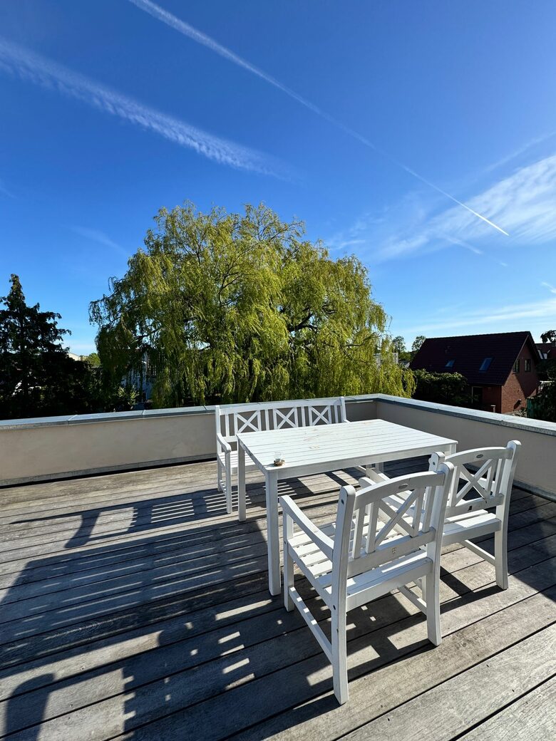 Elegant Three-Story Townhome Near Copenhagen’s Best Attractions - Copenhagen, Denmark