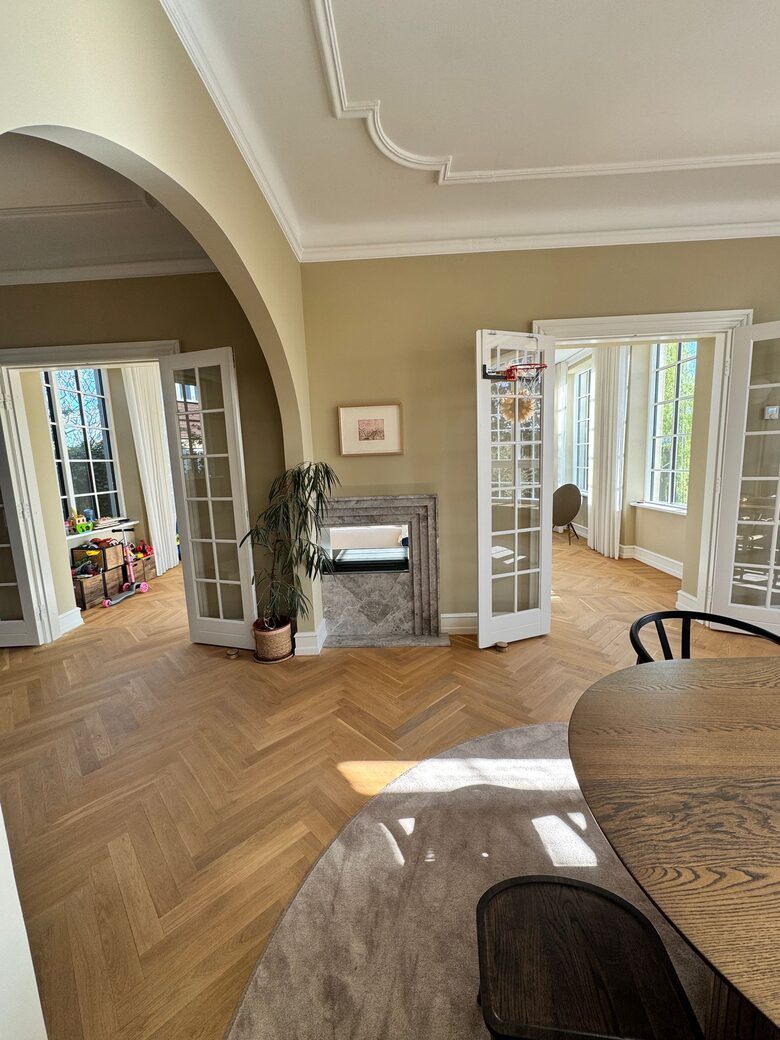 Elegant Three-Story Townhome Near Copenhagen’s Best Attractions - Copenhagen, Denmark