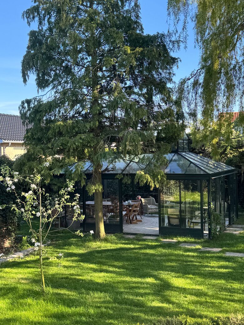 Elegant Three-Story Townhome Near Copenhagen’s Best Attractions - Copenhagen, Denmark