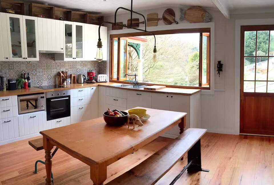 Blue Derby Trailside Haven for Riders & Families - Derby, Australia