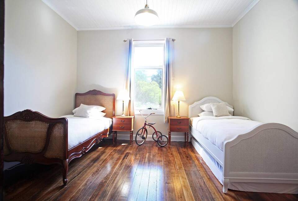 Blue Derby Trailside Haven for Riders & Families - Derby, Australia