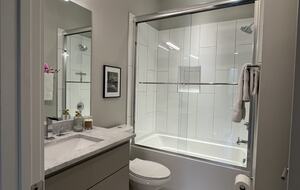 Refined Urban Retreat in the Heart of Music City - Nashville, Tennessee