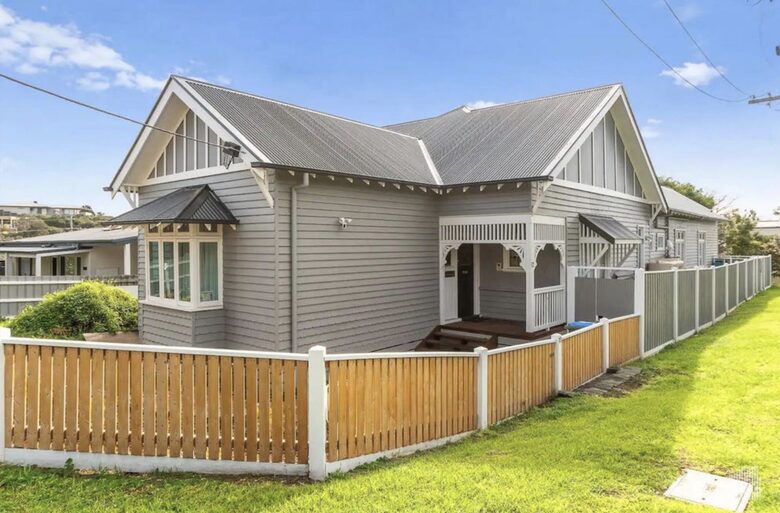 Light-Filled Living in a Serene Peninsula Setting - Rye, Australia