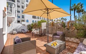 Driftwood Escape - Puerto de la Duquesa - Manilva, Spain