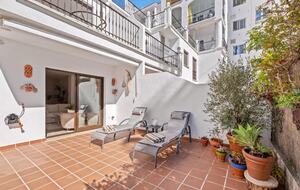 Driftwood Escape - Puerto de la Duquesa - Manilva, Spain