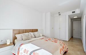 Driftwood Escape - Puerto de la Duquesa - Manilva, Spain