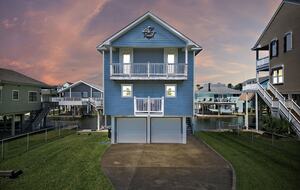 Discovery Bayhouse - Galveston, Texas