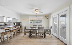 Discovery Bayhouse - Galveston, Texas