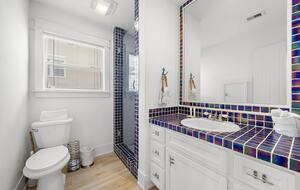 Discovery Bayhouse - Galveston, Texas