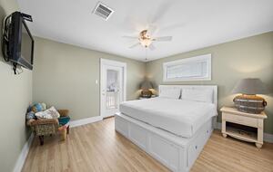 Discovery Bayhouse - Galveston, Texas