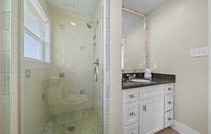 Discovery Bayhouse - Galveston, Texas