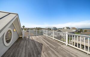 Discovery Bayhouse - Galveston, Texas