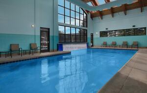 Birch at Streamside | Warm 1BR Retreat Steps from Adventure - Vail, Colorado