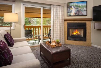 Birch at Streamside | Warm 1BR Retreat Steps from Adventure - Vail, Colorado